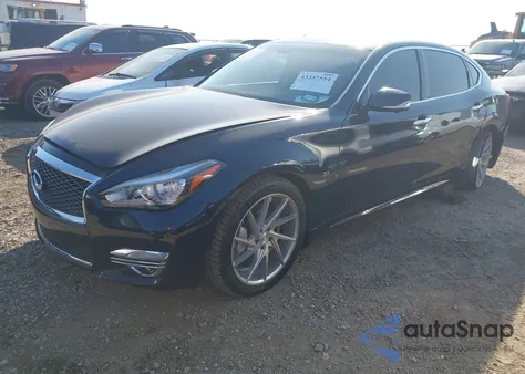 2018 Infiniti Q70L 3.7 Luxe from USA, damaged, VIN JN1BY1PP1JM330690